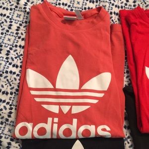 Adidas tee